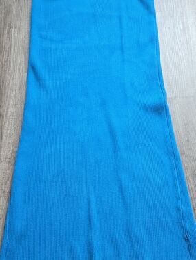 Olive & Oak Vibrant Teal Blue Ribbed Knit Skirt